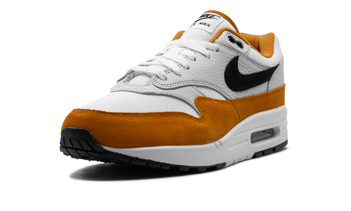 Air Max 1 "Monarch" FN6952 101