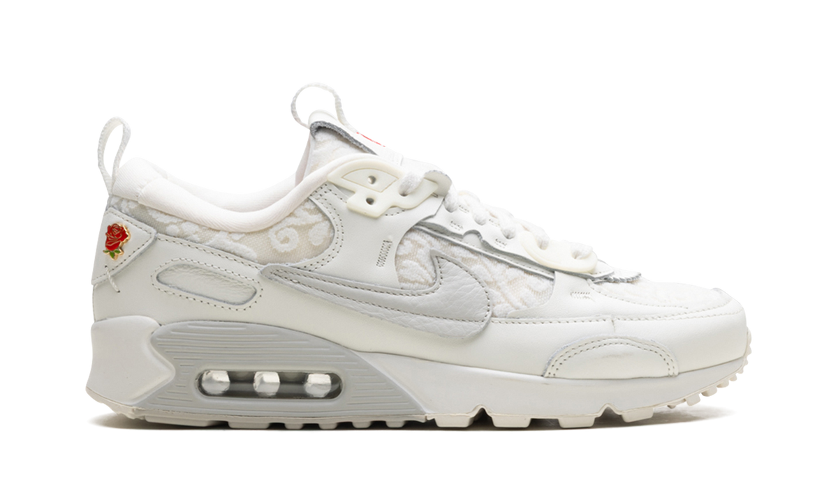 Air Max 90 Futura WMNS "Give Her Flowers" FZ3777 133