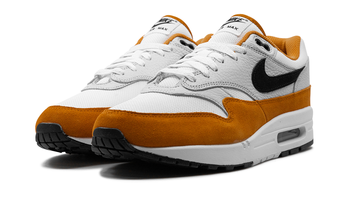 Air Max 1 "Monarch" FN6952 101