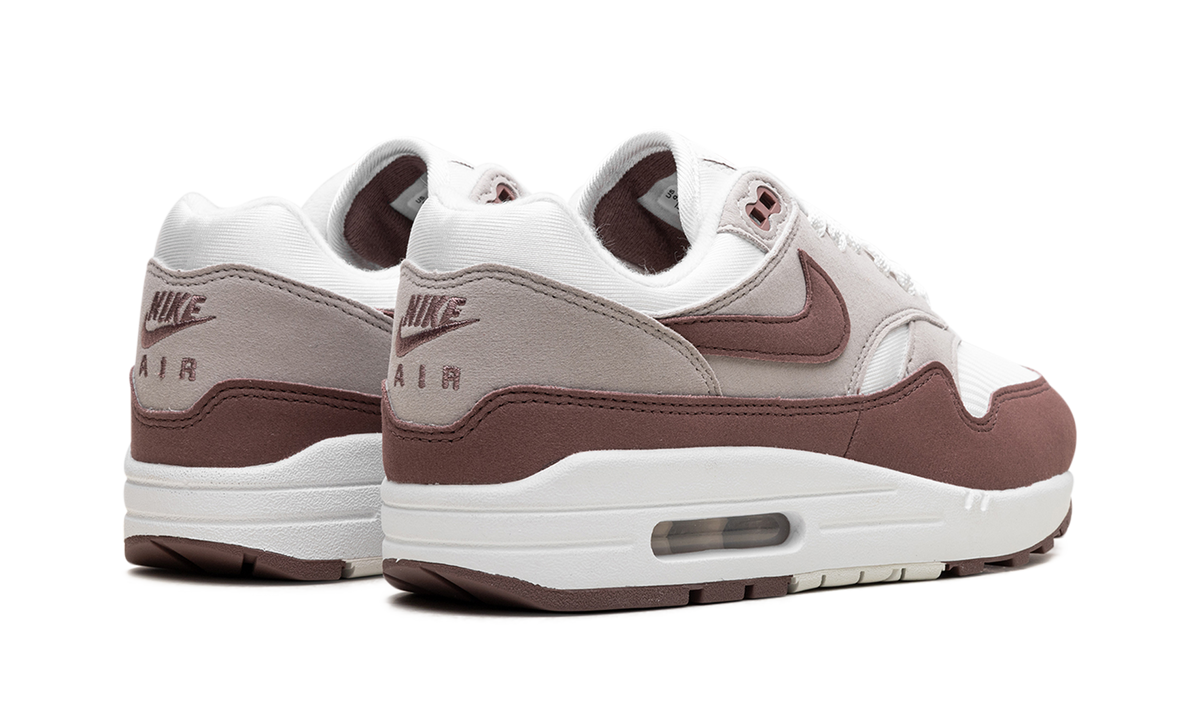 AIR MAX 1 WMNS "Smokey Mauve" DZ2628 104